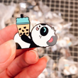 Mag-load ng larawan sa viewer ng Gallery, Katawan Ni Boba Enamel Pin ni Pandi the Panda