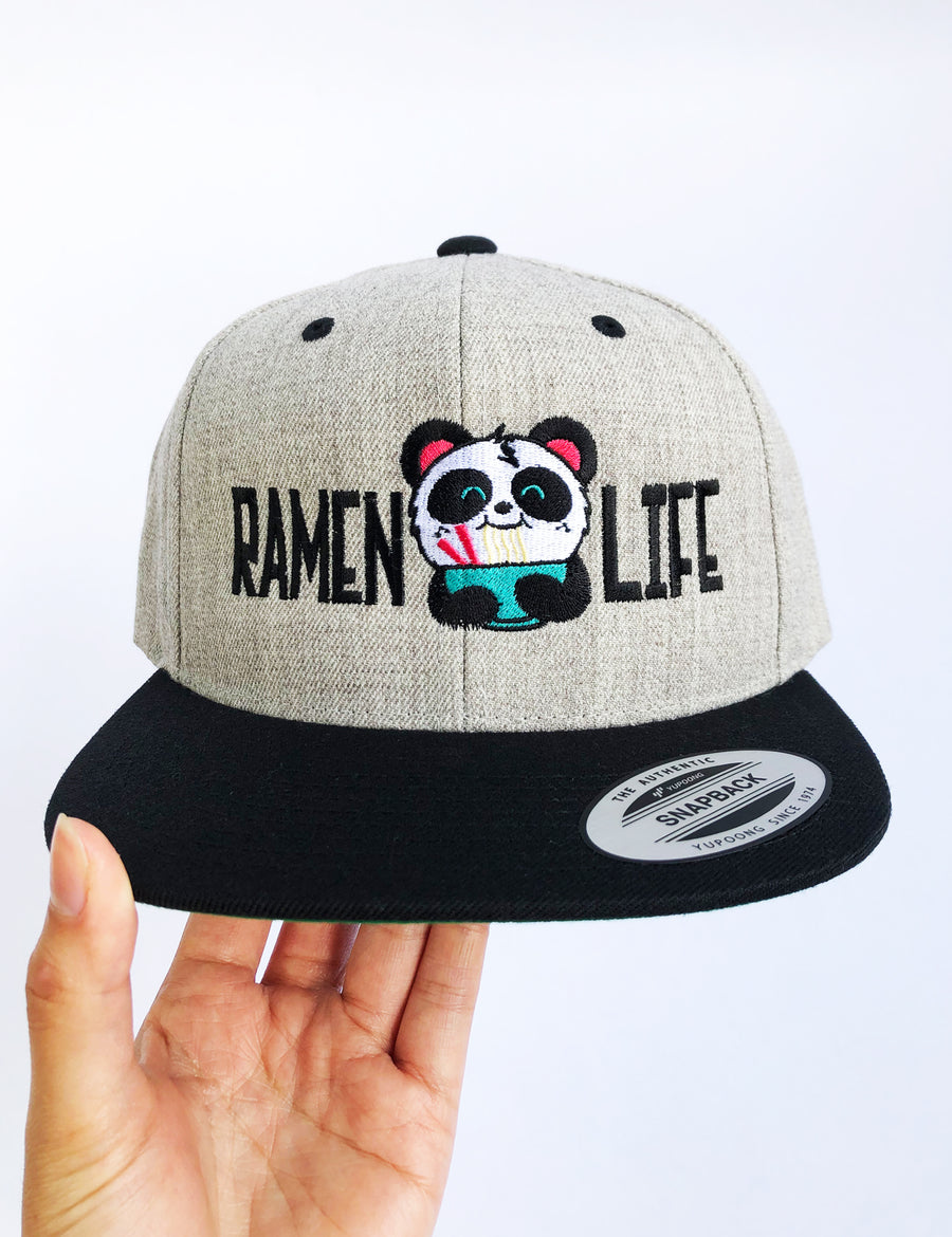 Ang Ramen ay Life Snapback Hat ni Pandi the Panda