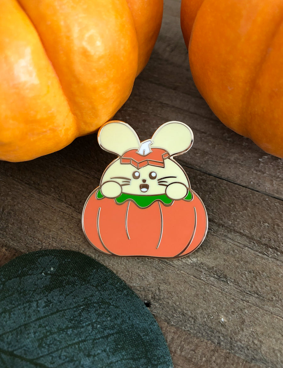 Autumn Pumpkin Babee Enamel Pin