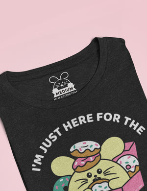 I'm Just Here for the Donuts レディース Tシャツ